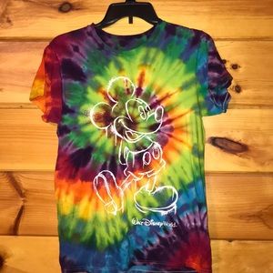 tie-dye Disney top